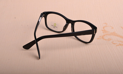 諾龍NL1010超輕板材眼鏡架 深圳眼鏡廠家的專業選擇